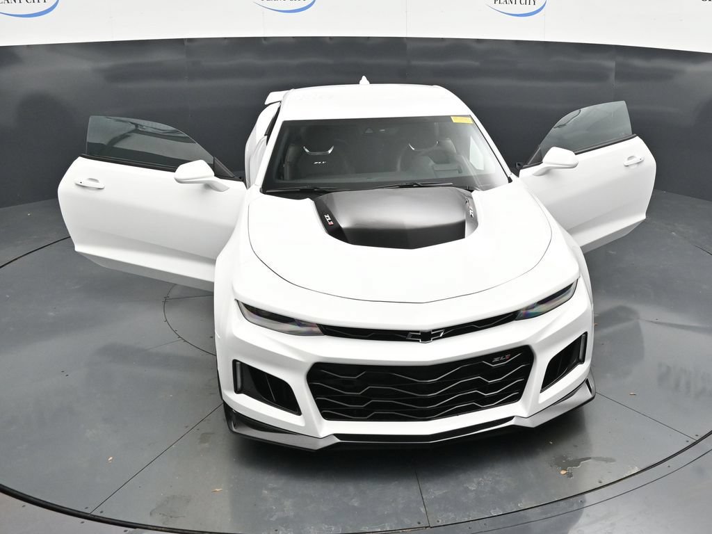 Used 2023 Chevrolet Camaro ZL1 RWD image 34