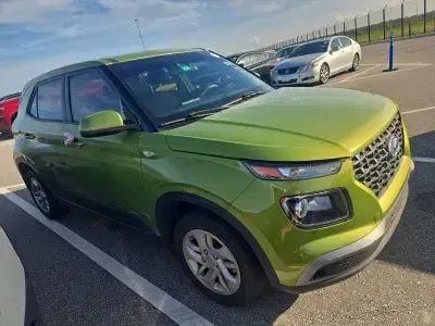 Used 2021 Hyundai Venue SE FWD image 5