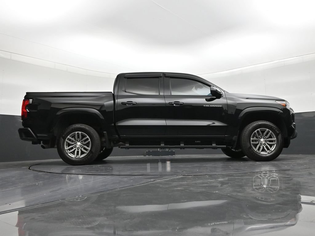 Used 2025 Chevrolet Colorado LT RWD image 25