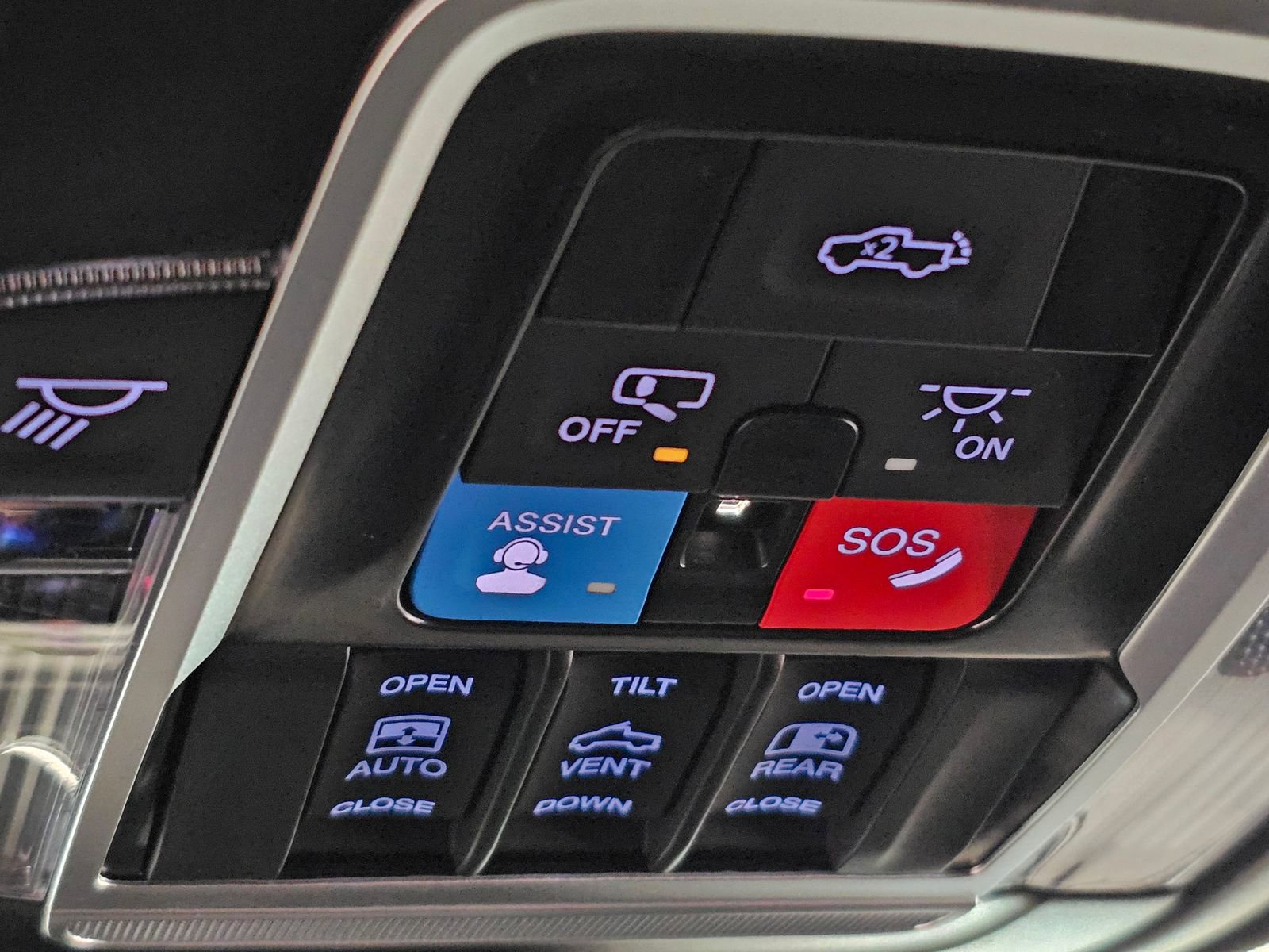 New 2026 RAM 2500 Laramie w/ Sport Appearance Package image 33