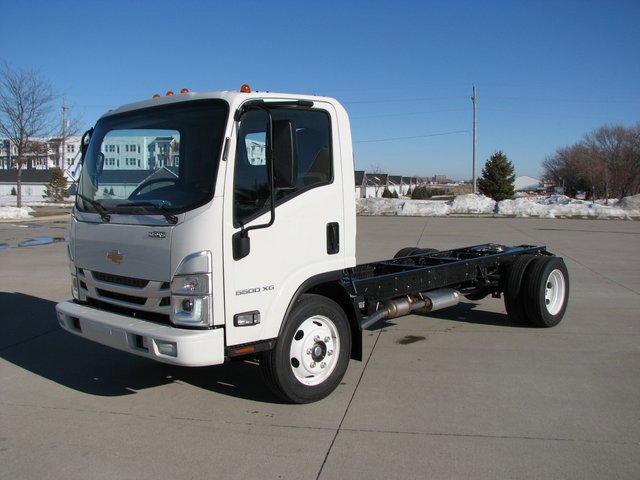 New 2024 Chevrolet Low Cab Forward 5500XG RWD image 2