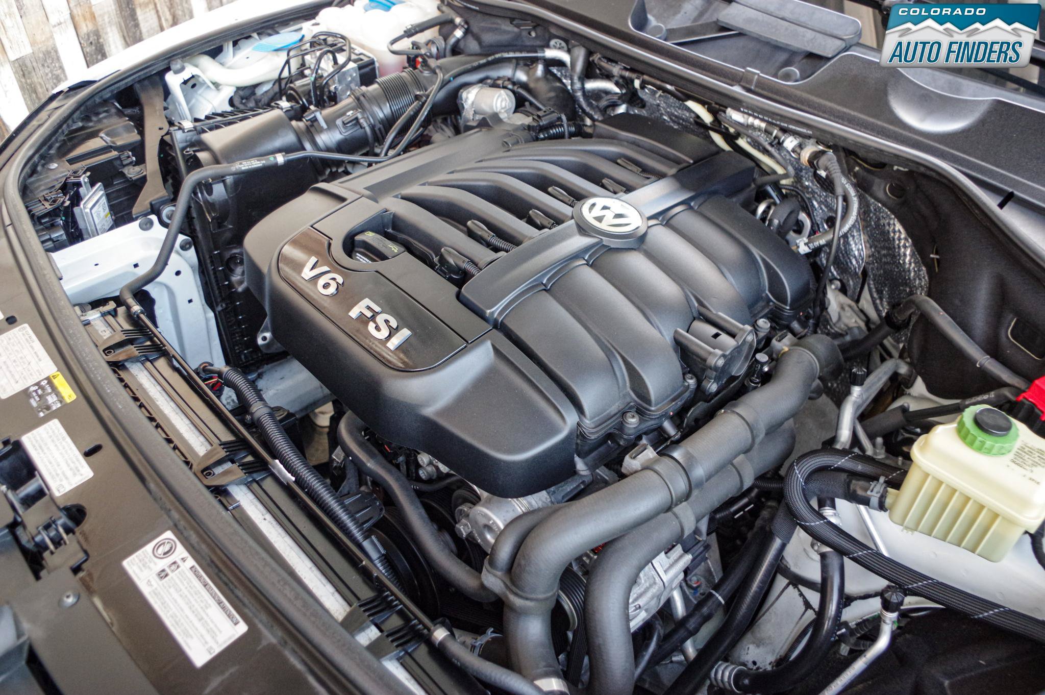 Used 2014 Volkswagen Touareg VR6 AWD/4WD image 27