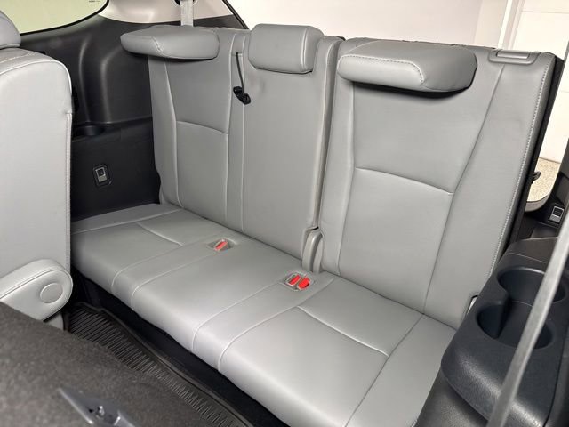 Used 2020 Toyota Highlander Platinum AWD/4WD image 32