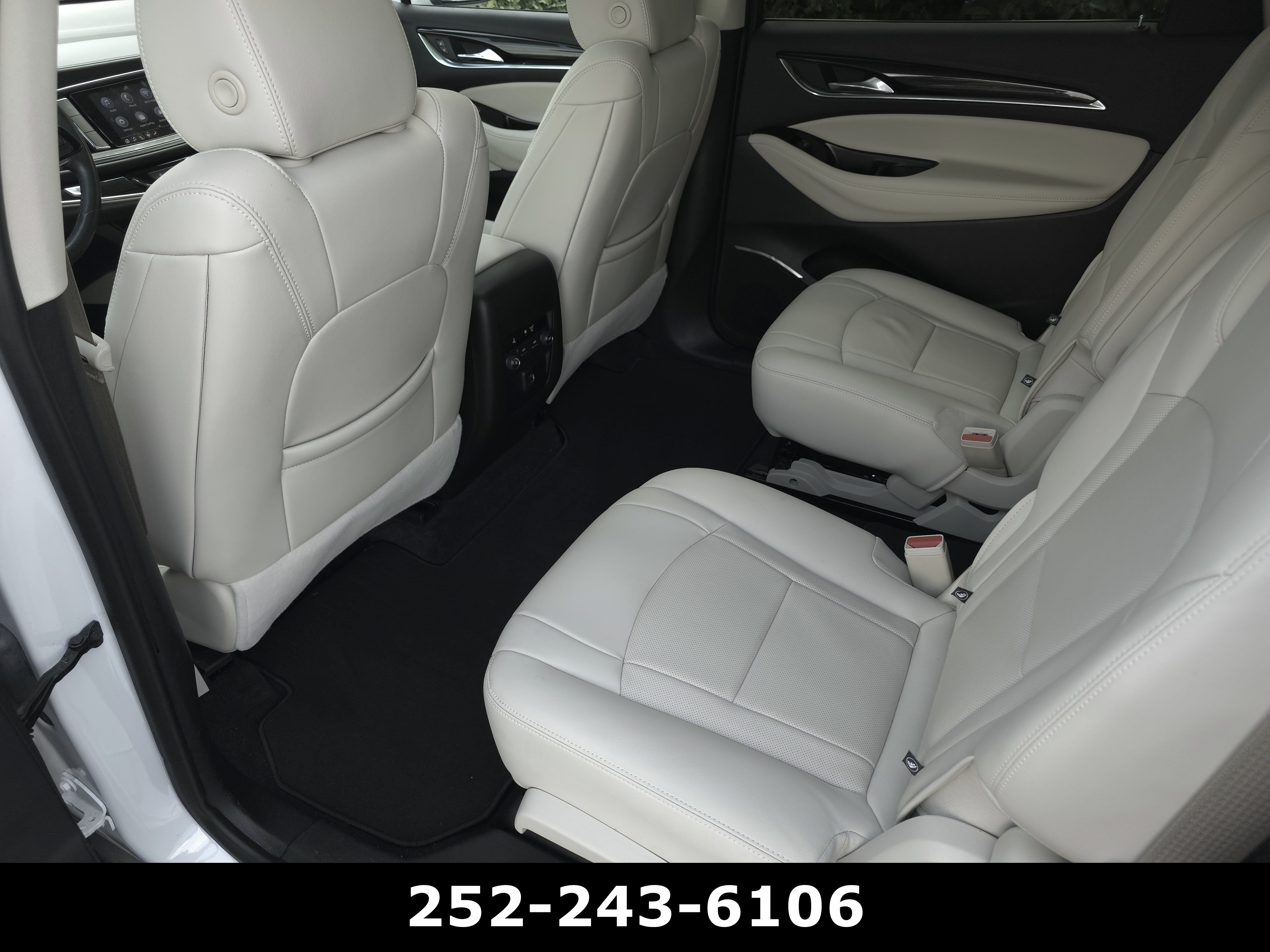 Used 2023 Buick Enclave Essence w/ Experience Buick Package FWD image 29
