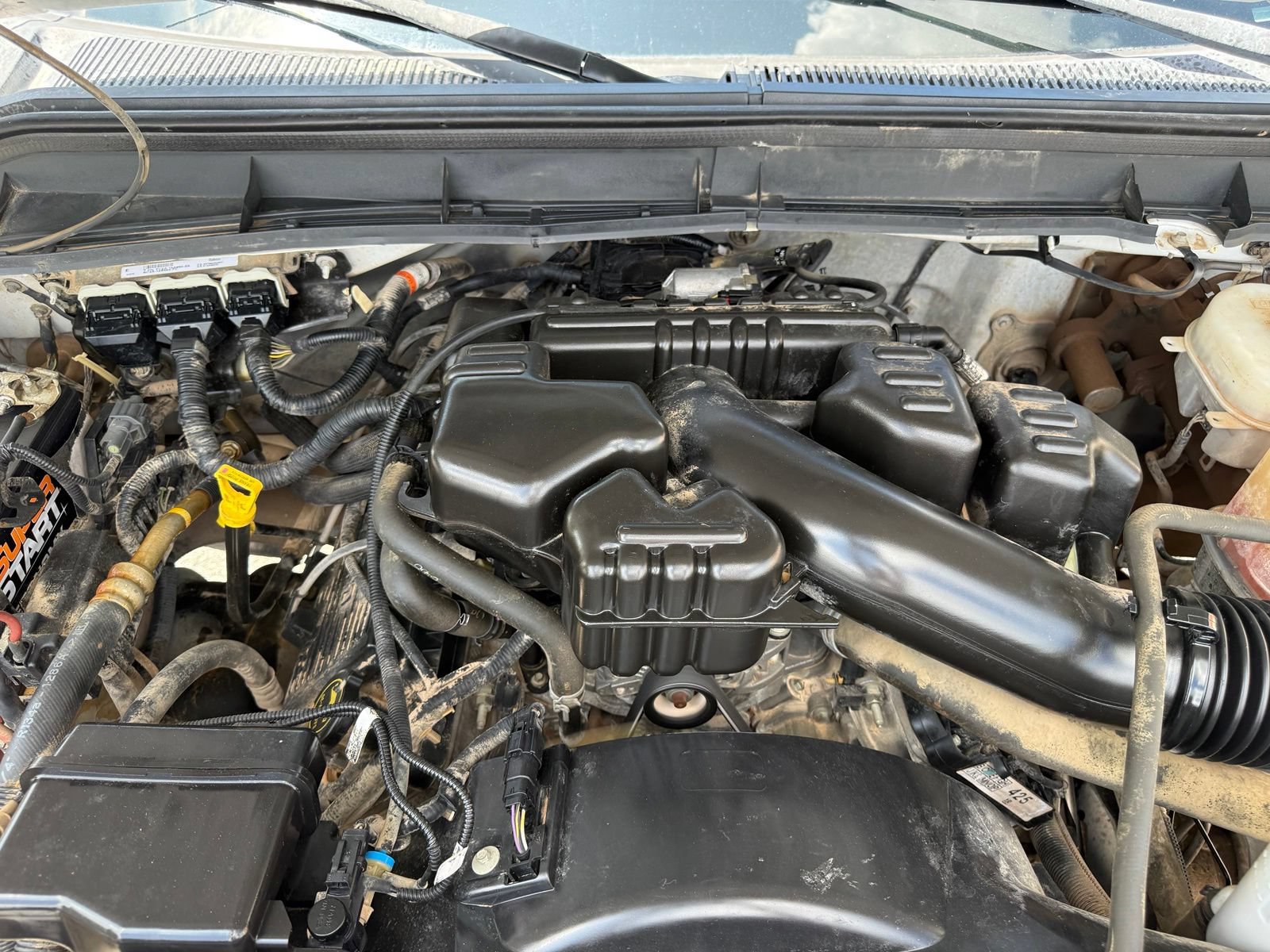 Used 2016 Ford F350 XL w/ Power Equipment Group AWD/4WD image 16