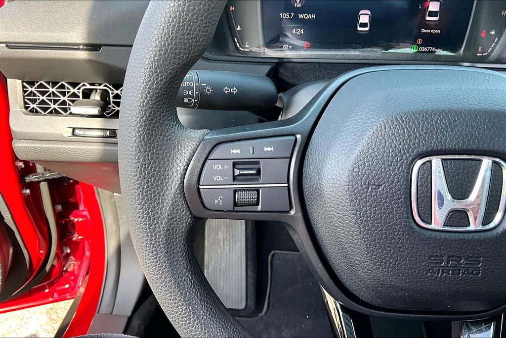 Used 2023 Honda Accord EX image 11