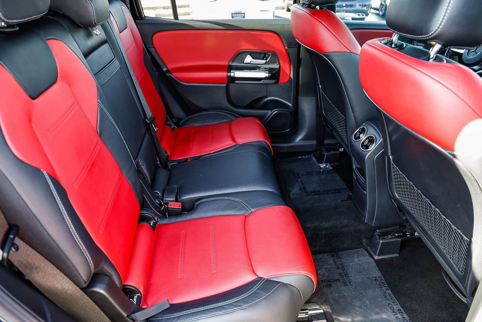 Used 2021 Mercedes-Benz GLB 250 image 17