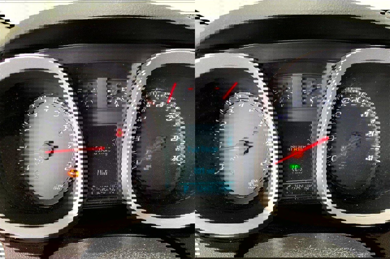 Used 2010 Chevrolet Equinox LT image 18