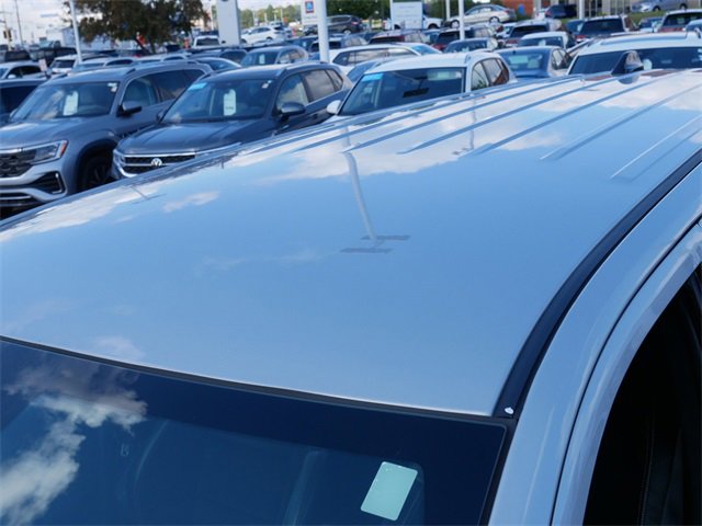 Used 2023 Dodge Durango SRT w/ Black Package image 11