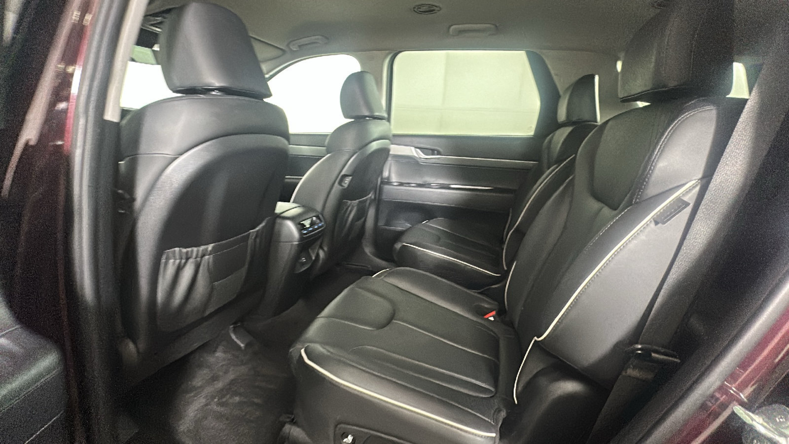 Used 2024 Hyundai Palisade SEL FWD image 28
