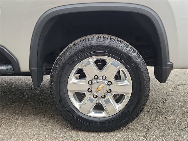 Used 2021 Chevrolet Silverado 2500 LTZ w/ LTZ Premium Package image 33