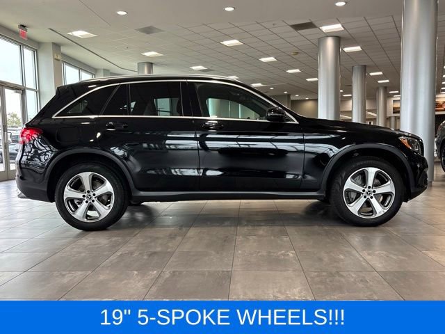 Used 2019 Mercedes-Benz GLC 300 image 2