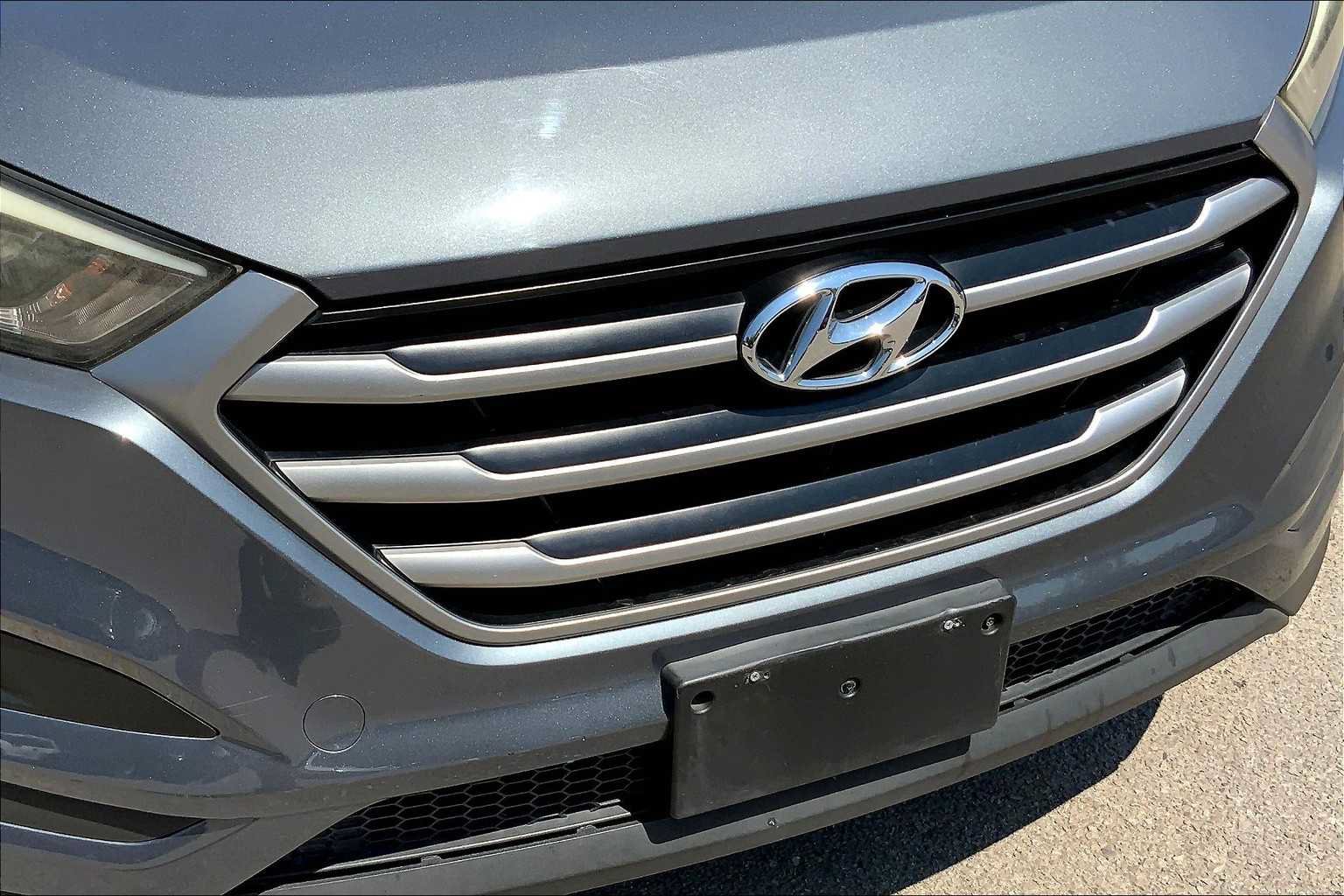 Used 2017 Hyundai Tucson SE FWD image 28