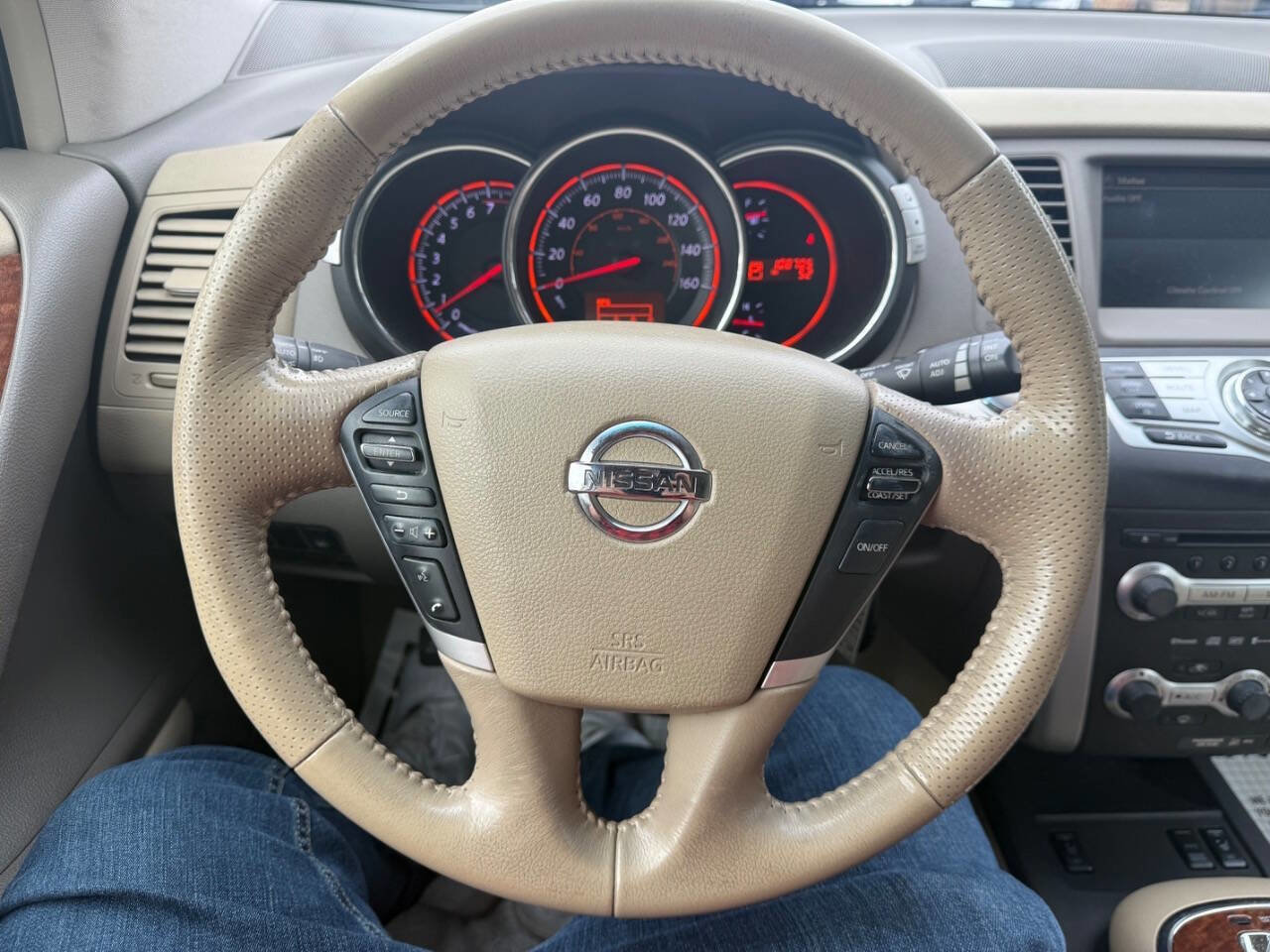 Used 2010 Nissan Murano LE w/ Navigation Pkg image 15
