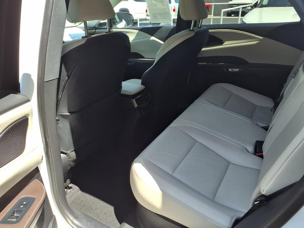 Used 2024 Lexus RX 350 FWD w/ Technology Package image 19