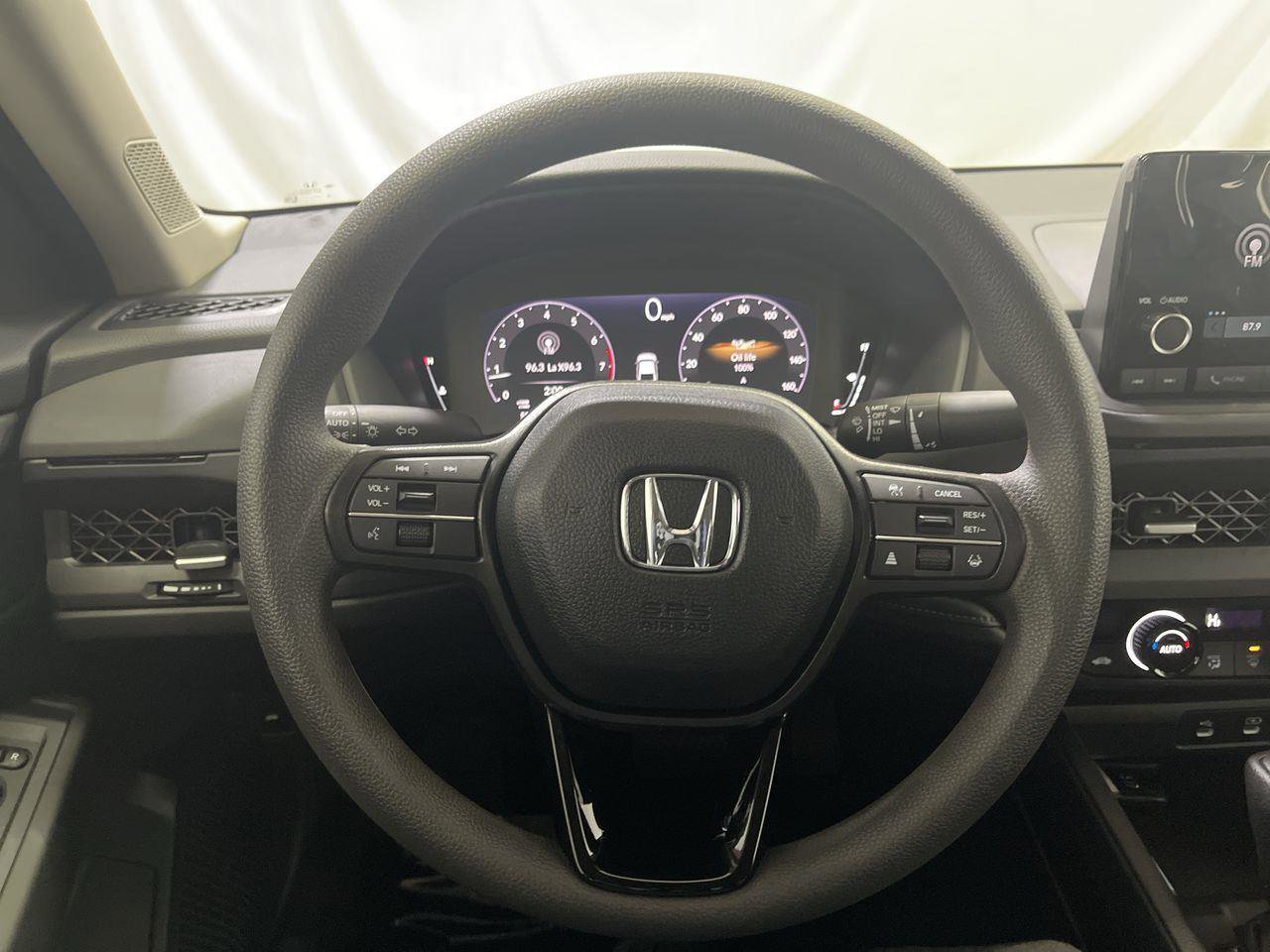 Used 2025 Honda Accord SE image 14