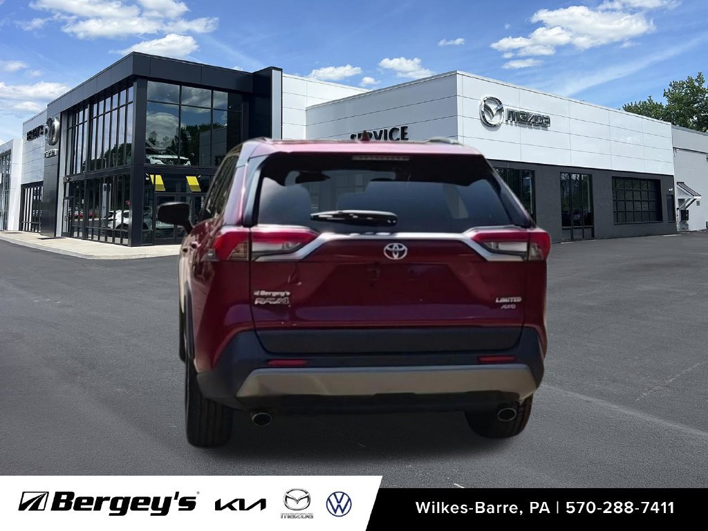 Used 2019 Toyota RAV4 Limited w/ Advanced Technology Package AWD/4WD image 9