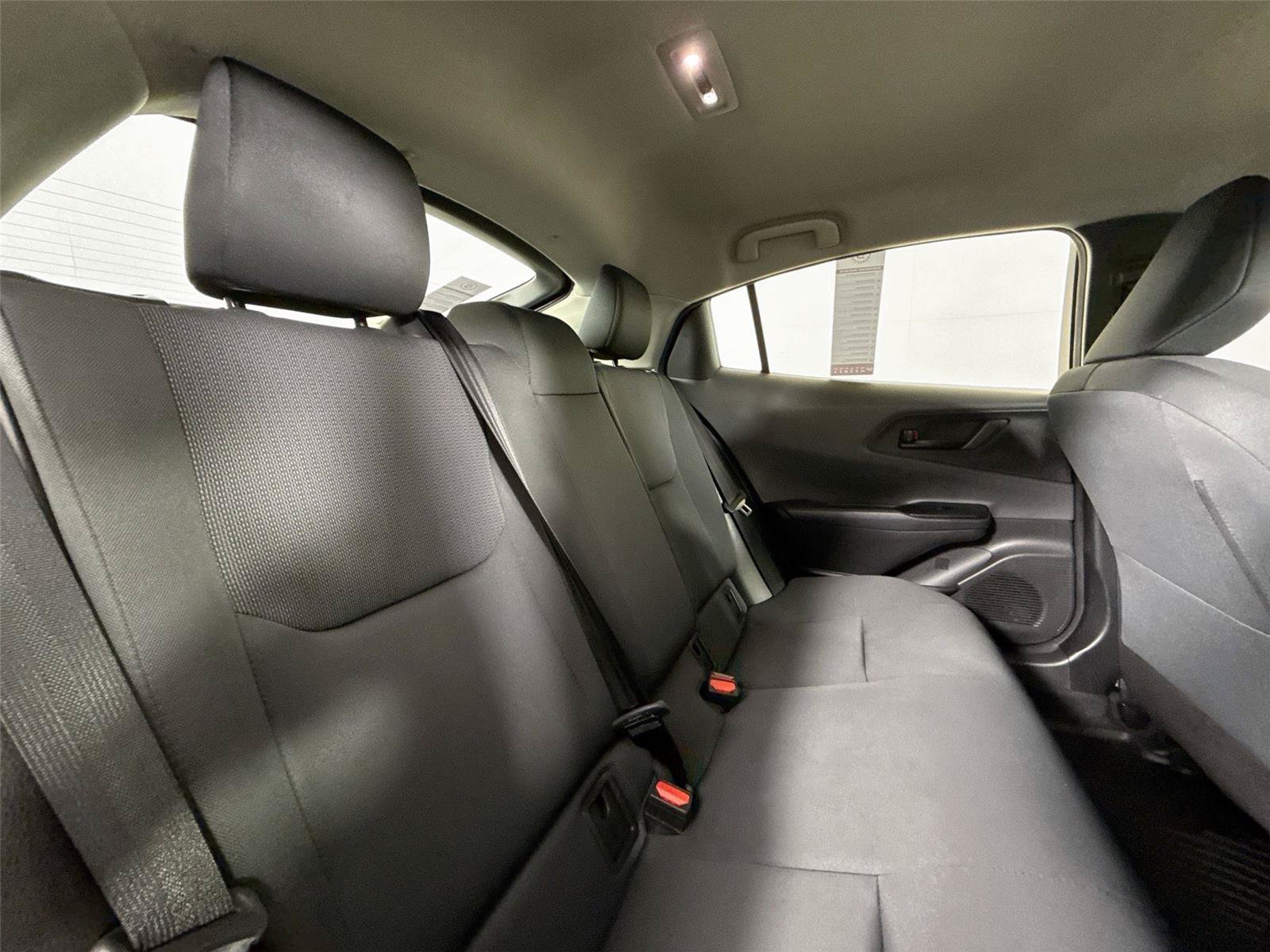 Certified 2023 Toyota Prius LE FWD image 36