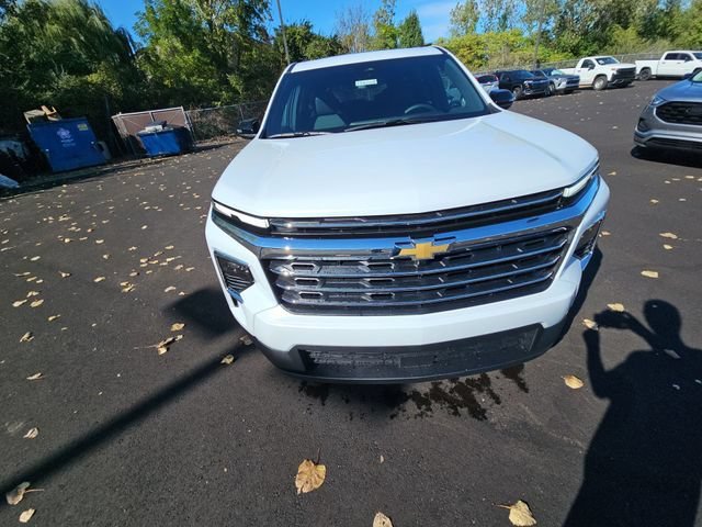 New 2027 Chevrolet Traverse LT w/ Sun and Wheel Package AWD/4WD image 33