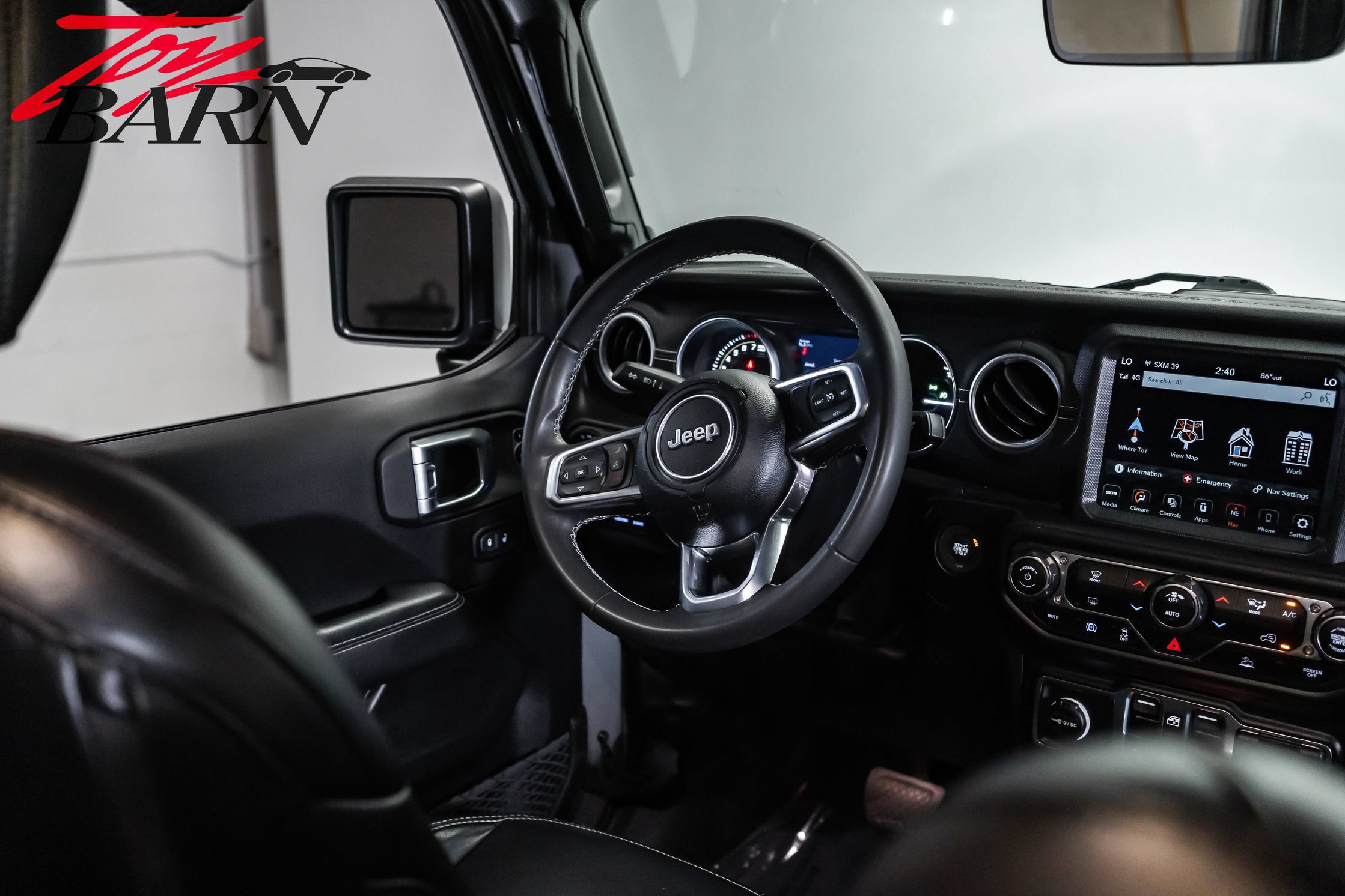 Used 2023 Jeep Wrangler Unlimited Sahara AWD/4WD image 40