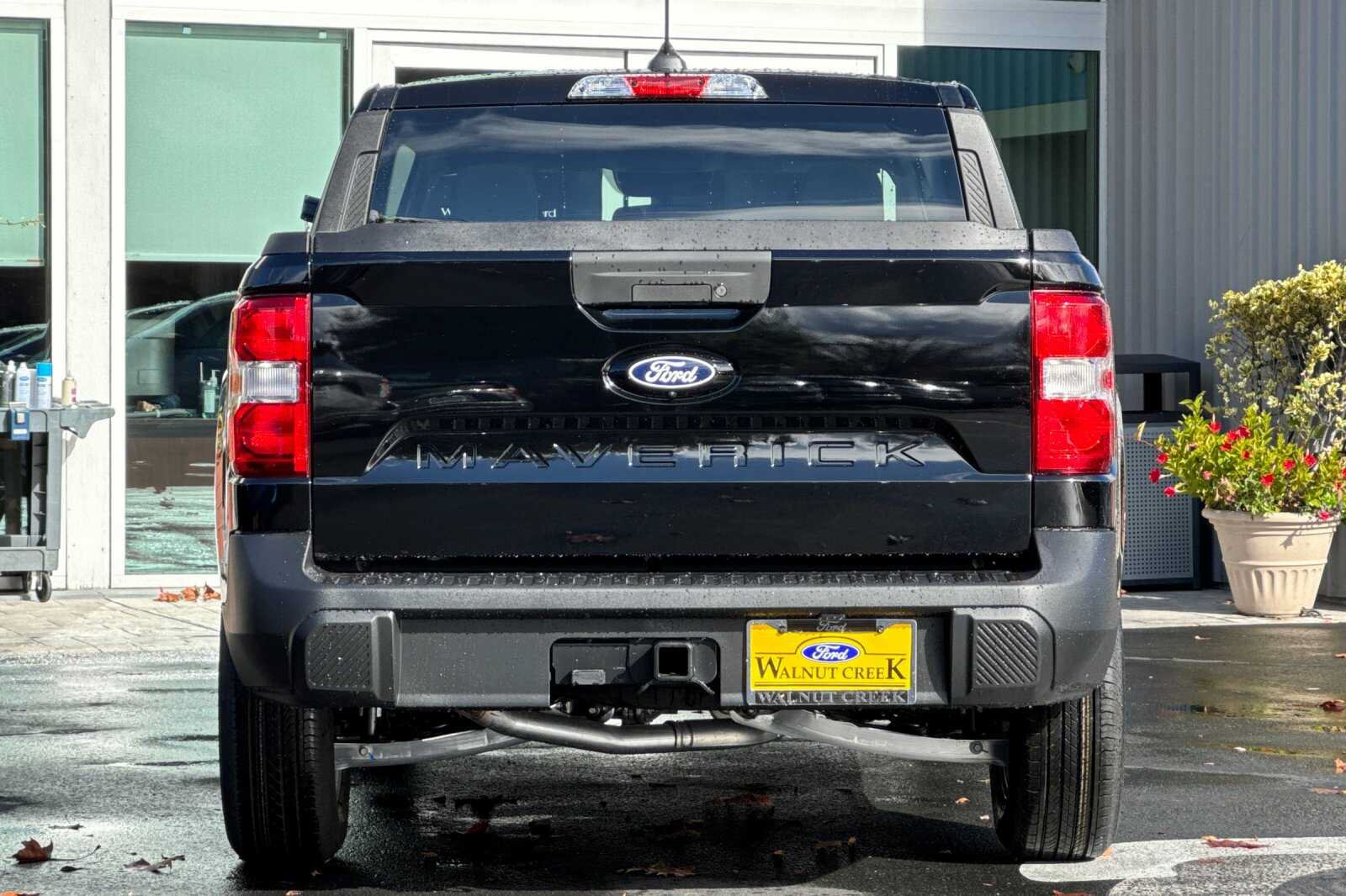 New 2026 Ford Maverick XLT w/ XLT Luxury Package AWD/4WD image 5