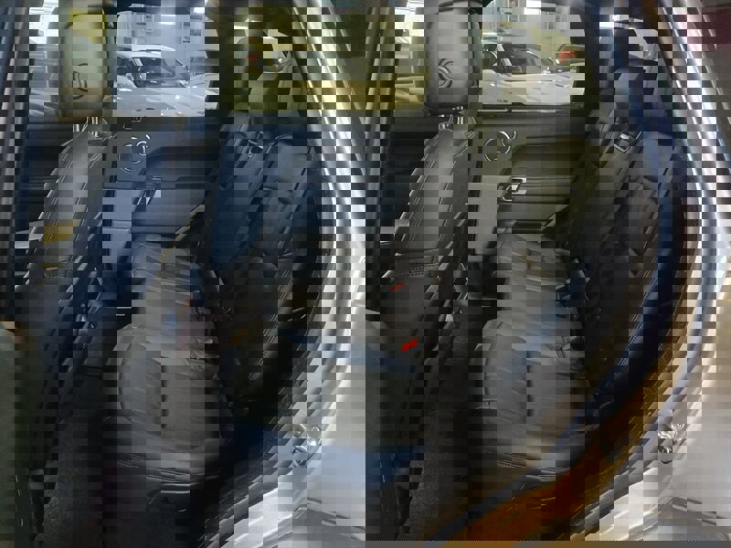 Used 2018 Land Rover Range Rover Sport HSE image 27