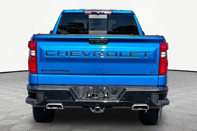 Used 2023 Chevrolet Silverado 1500 LT Trail Boss w/ Convenience Package II AWD/4WD image 6