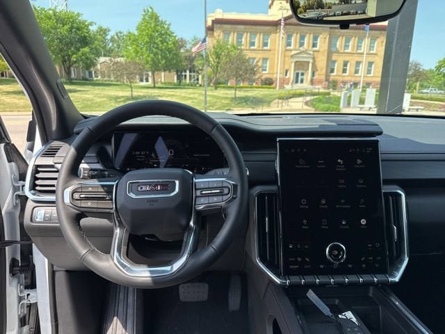 New 2026 GMC Acadia Elevation w/ Black Edition AWD/4WD image 16