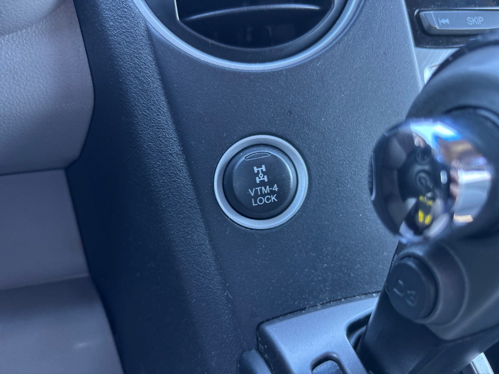 Used 2014 Honda Pilot LX image 34