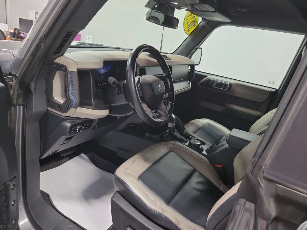 Used 2023 Ford Bronco Wildtrak AWD/4WD image 31