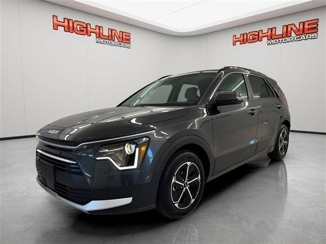 Used 2023 Kia Niro EX FWD image 1