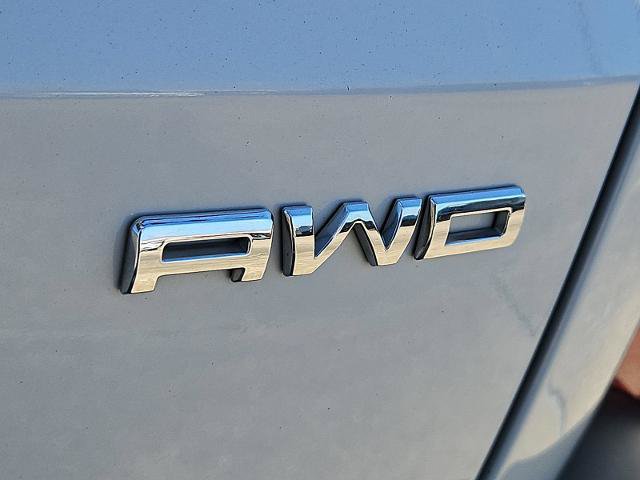 Used 2025 Ford Escape Active AWD/4WD image 28