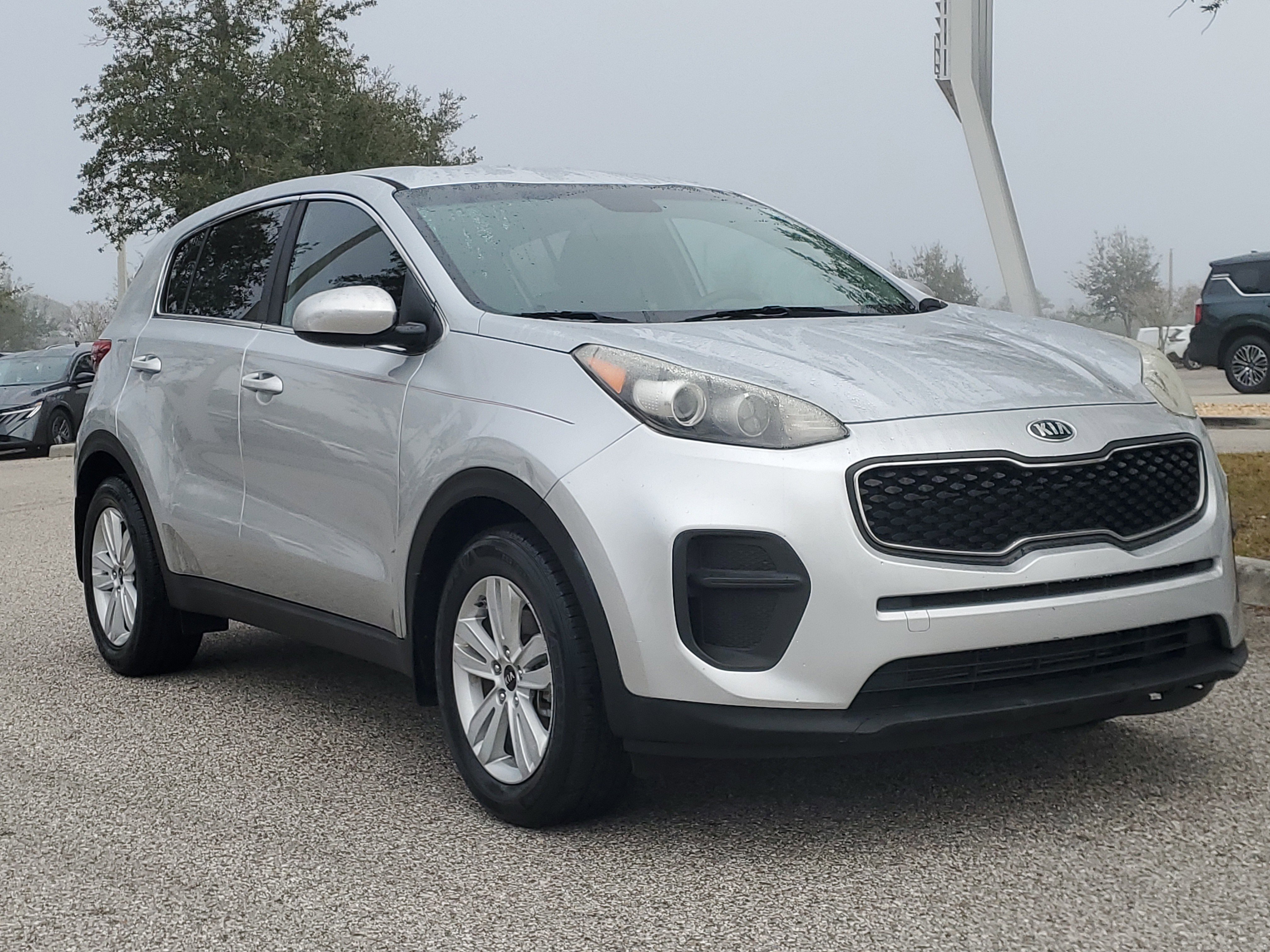 Used 2019 Kia Sportage LX FWD image 3