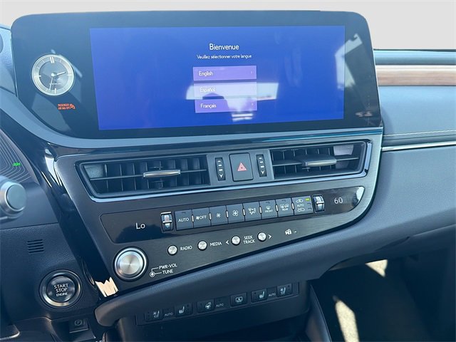 New 2025 Lexus ES 350 Ultra Luxury image 27