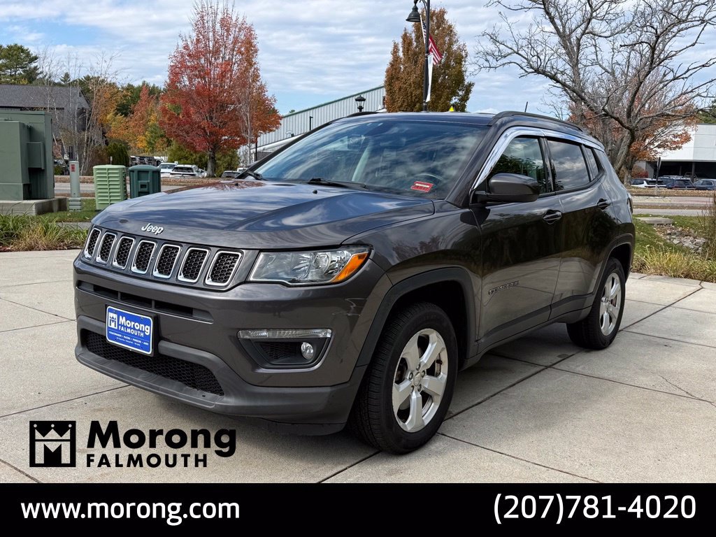 Used 2019 Jeep Compass Latitude w/ Cold Weather Group AWD/4WD image 2