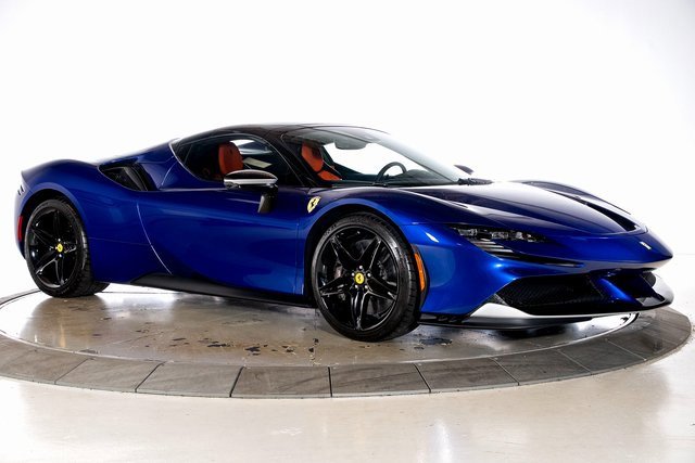 Used 2024 Ferrari SF90 Spider image 13