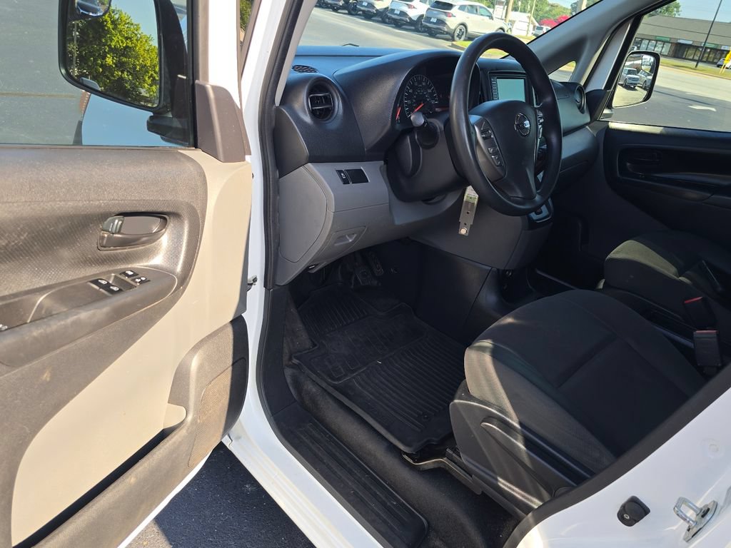 Used 2021 Nissan NV200 S FWD image 8