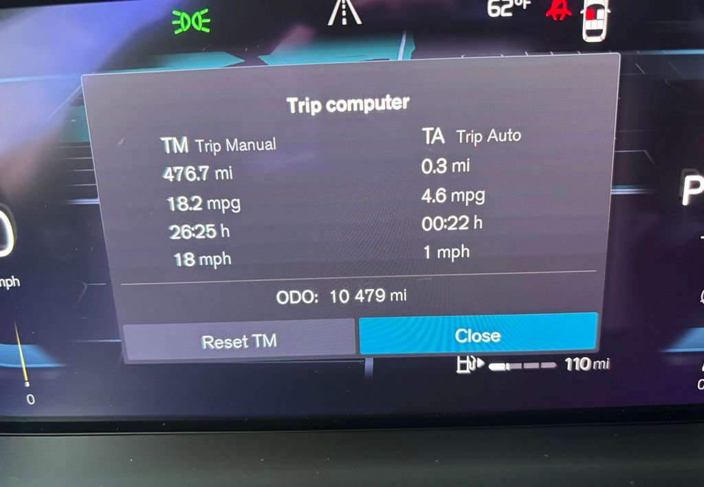 Certified 2023 Volvo XC60 B5 Plus w/ Climate Package image 8