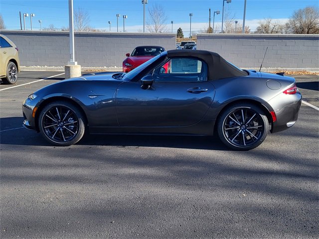 New 2025 MAZDA MX-5 Miata Grand Touring w/ Weather Package image 2