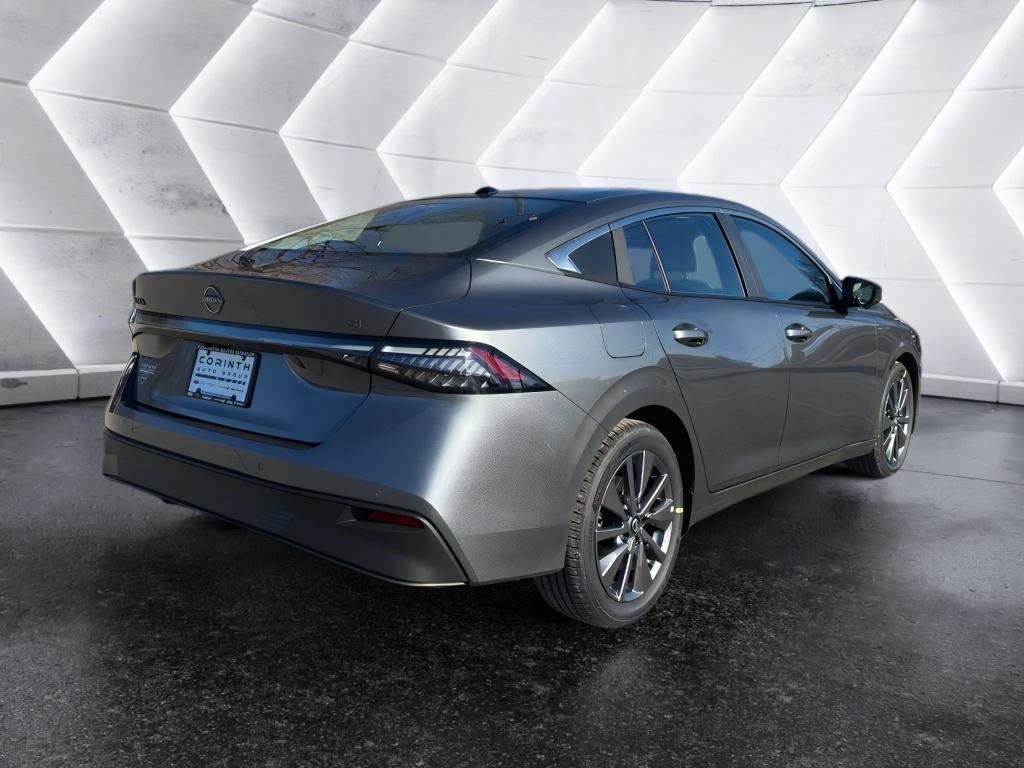 New 2026 Nissan Sentra SL image 8