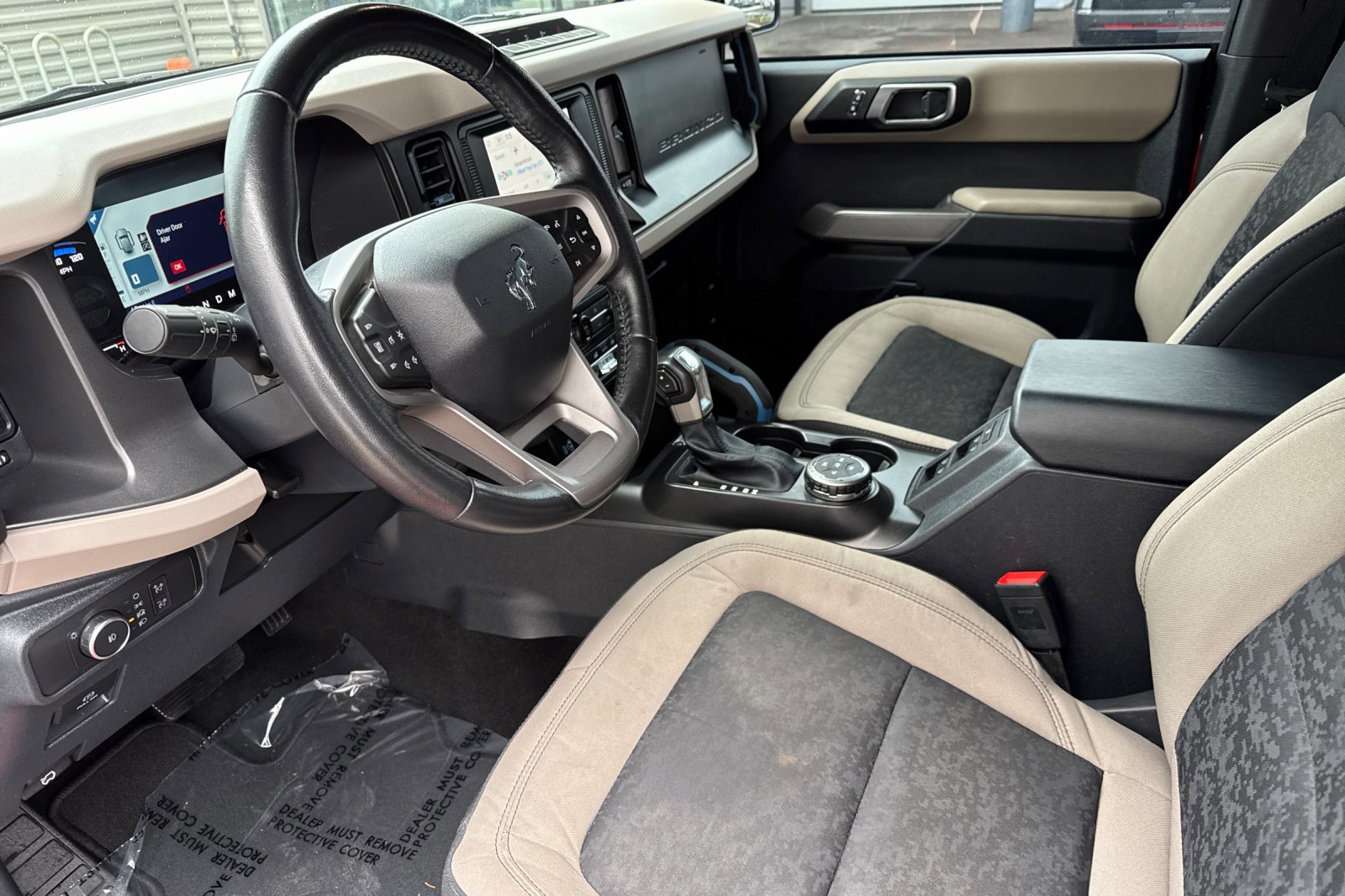 Used 2022 Ford Bronco Wildtrak AWD/4WD image 10