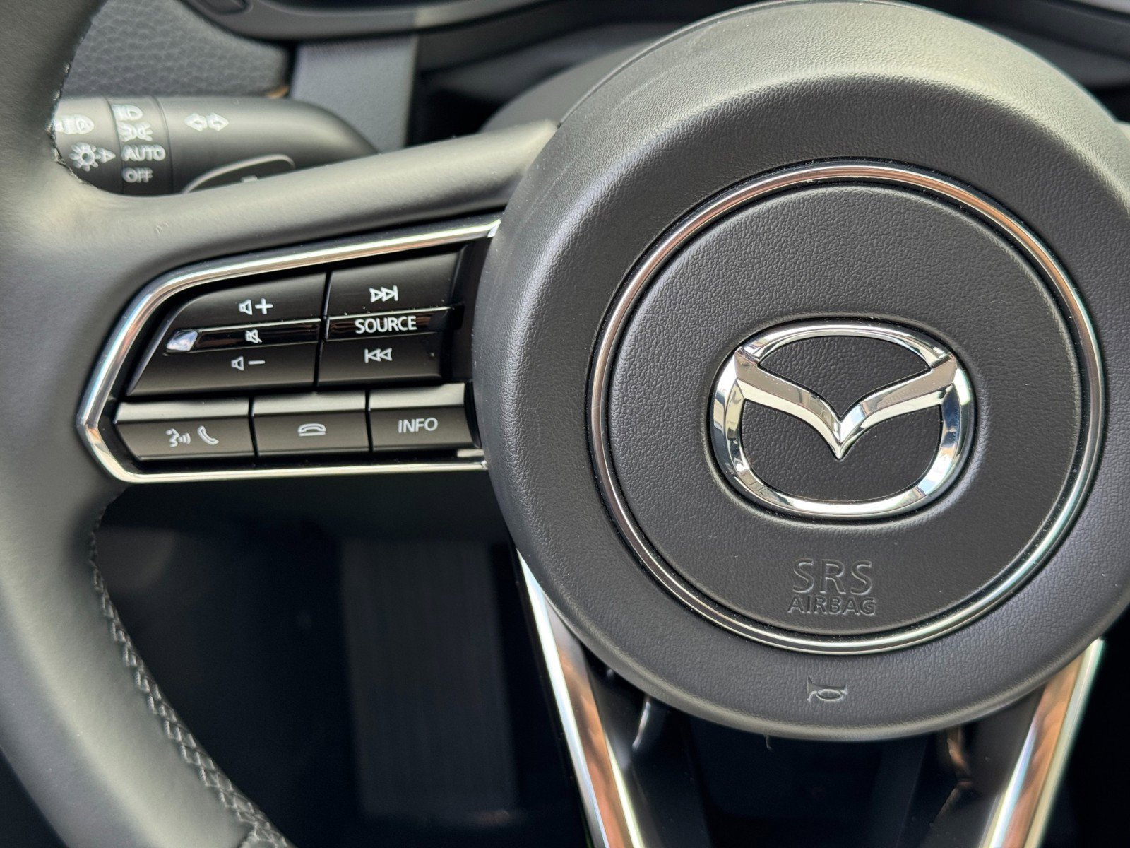 Used 2024 MAZDA CX-90 Plug-In Hybrid w/ Preferred AWD/4WD image 20