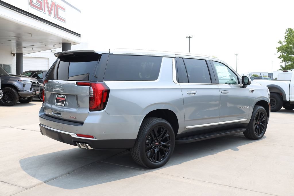 New 2026 GMC Yukon XL Denali AWD/4WD image 6
