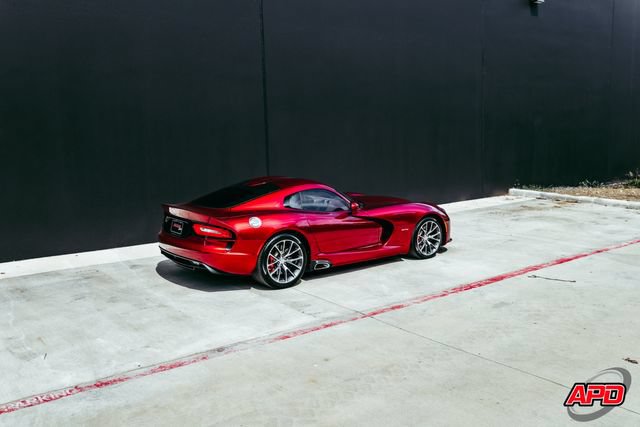 Used 2014 SRT Viper GTS w/ GTS Laguna Interior Package RWD image 50