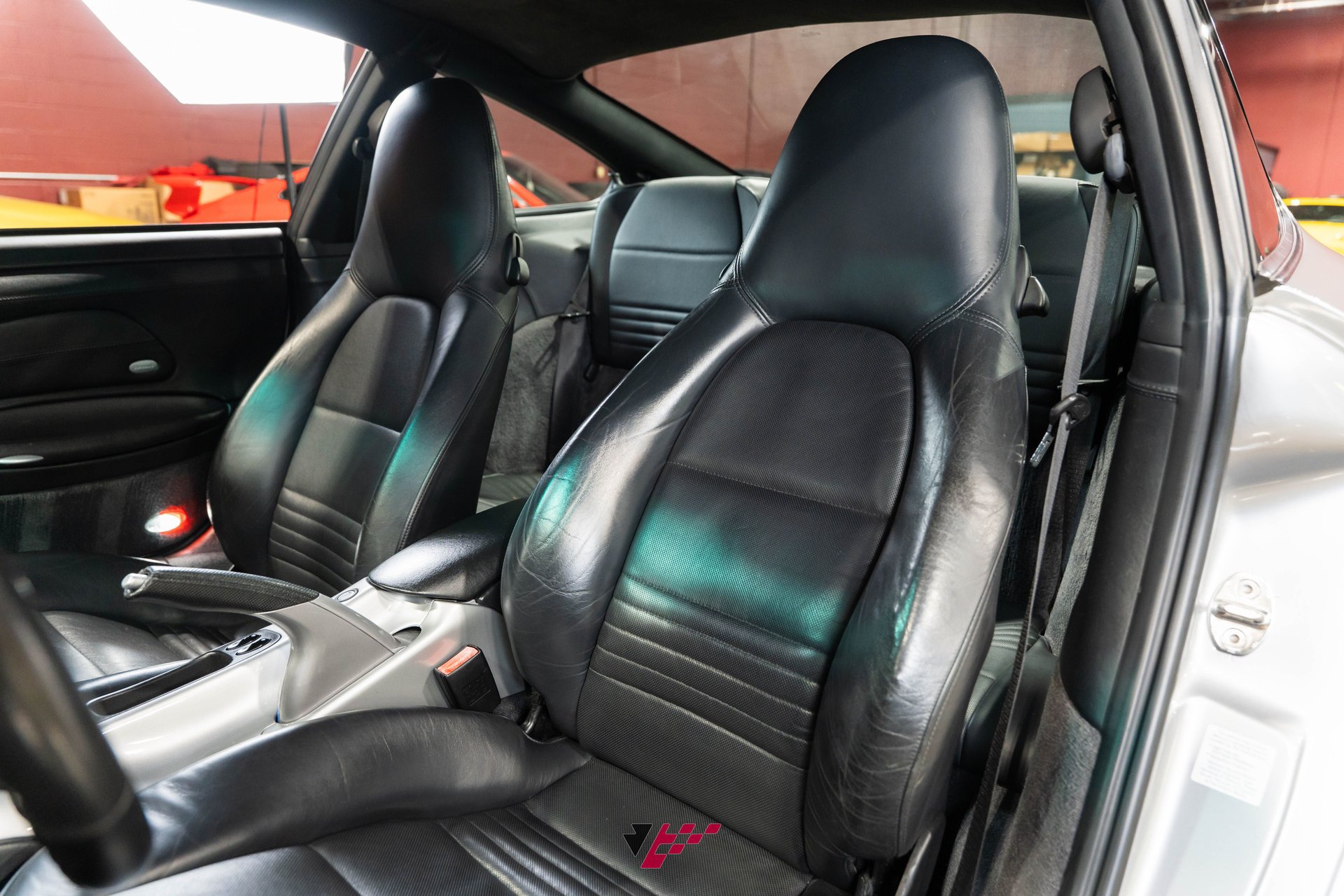 Used 2004 Porsche 911 40th Anniversary RWD image 36