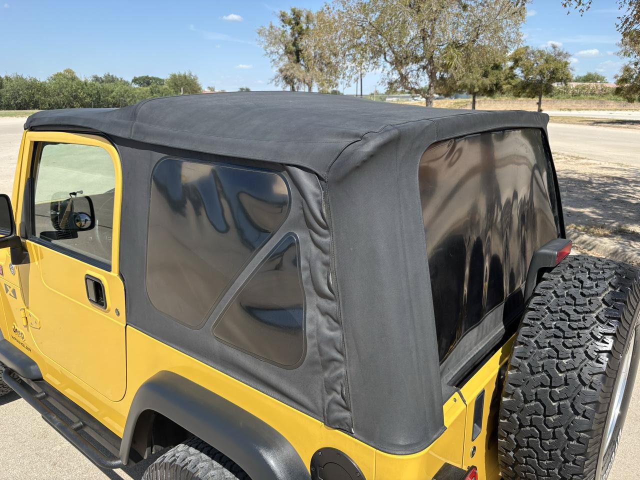 Used 2006 Jeep Wrangler X AWD/4WD image 13