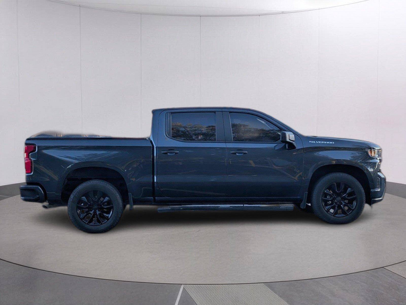 Used 2022 Chevrolet Silverado 1500 Custom w/ Safety Confidence Package RWD image 8