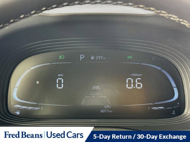 Certified 2026 Hyundai Venue SEL FWD image 19
