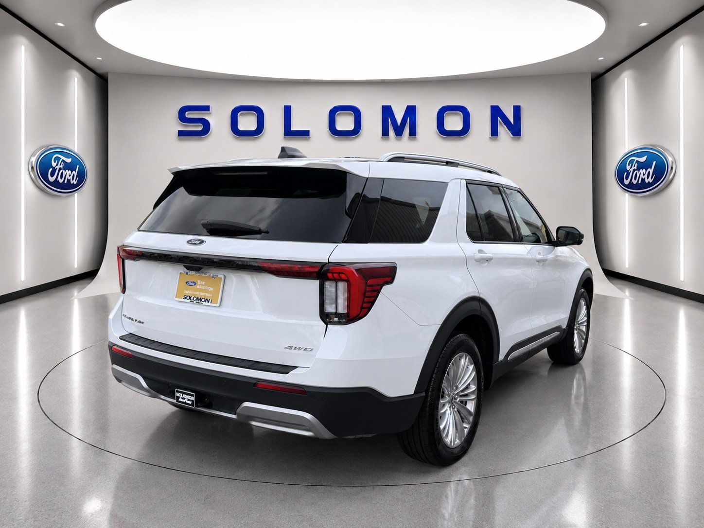Certified 2025 Ford Explorer Platinum w/ LUX Leather Package AWD/4WD image 5