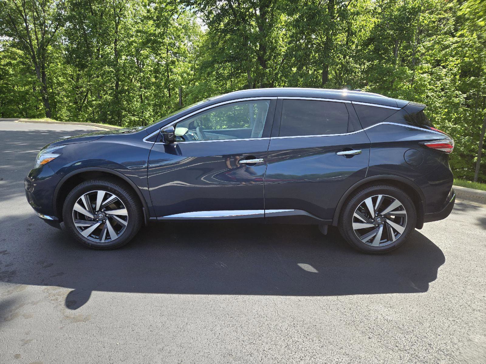 Used 2017 Nissan Murano Platinum w/ Platinum Technology Package AWD/4WD image 5
